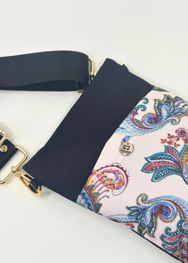 Shawl Pattern Cellphone Bag