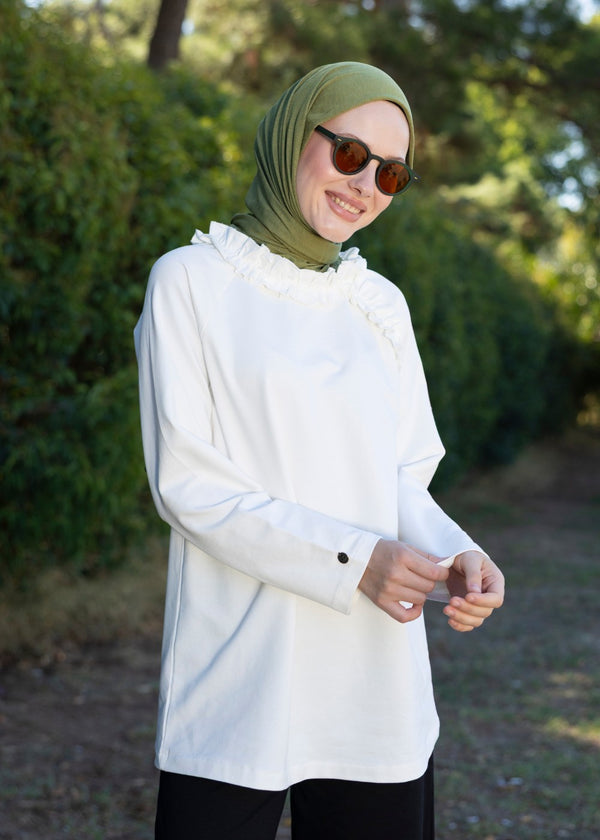Elegant Ecru Sweatshirt